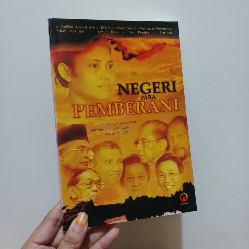 Negeri Para Pemberani | Damhuri Muhammad