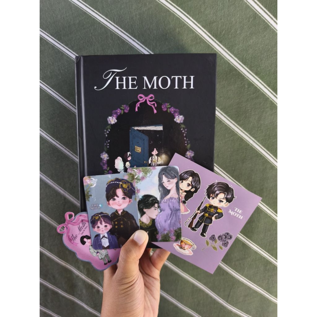 Preloved novel The Moth by Zefmon