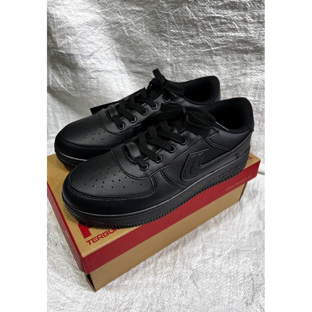 New Era Force One- Sepatu Sekolah New Era Kulit Hitam Bertali