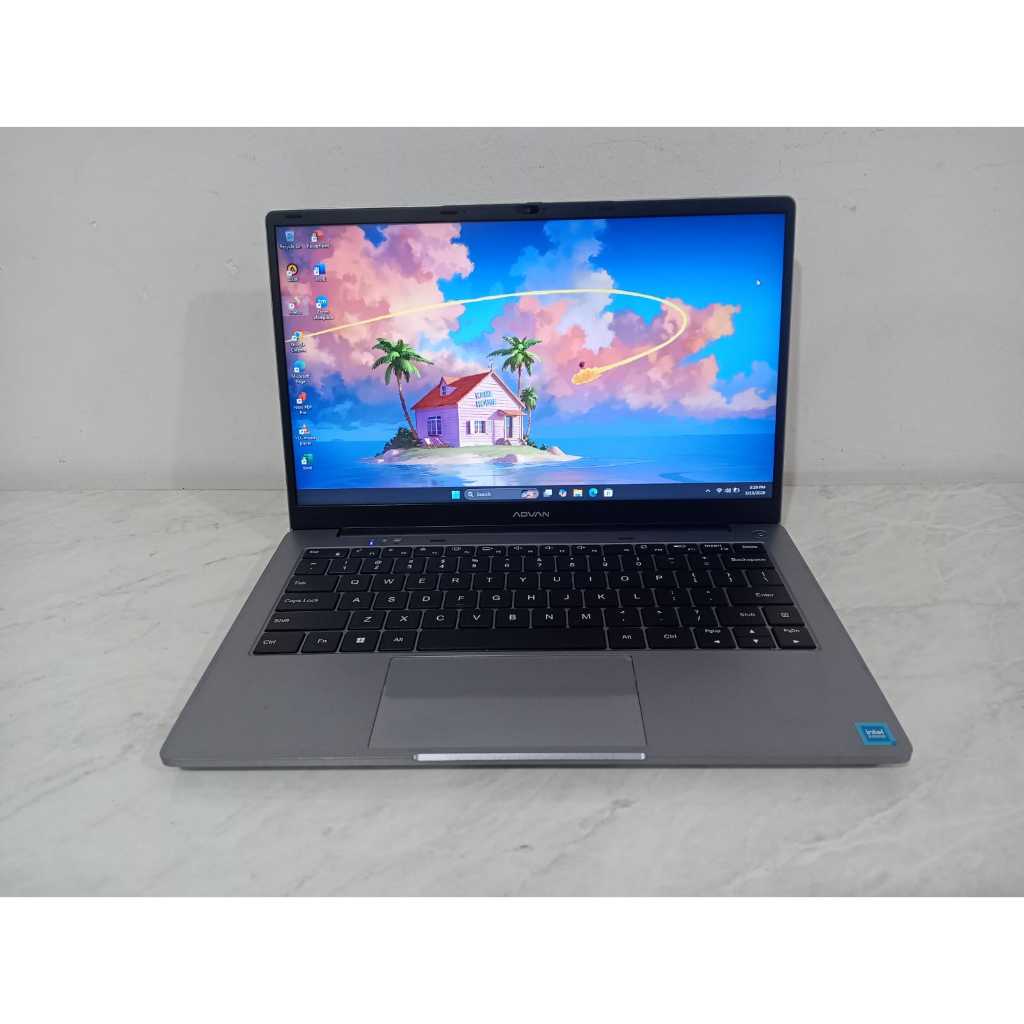 Laptop Advan 1405 LikeNew Super Ringan Mulus No-Minus Siap Pakai