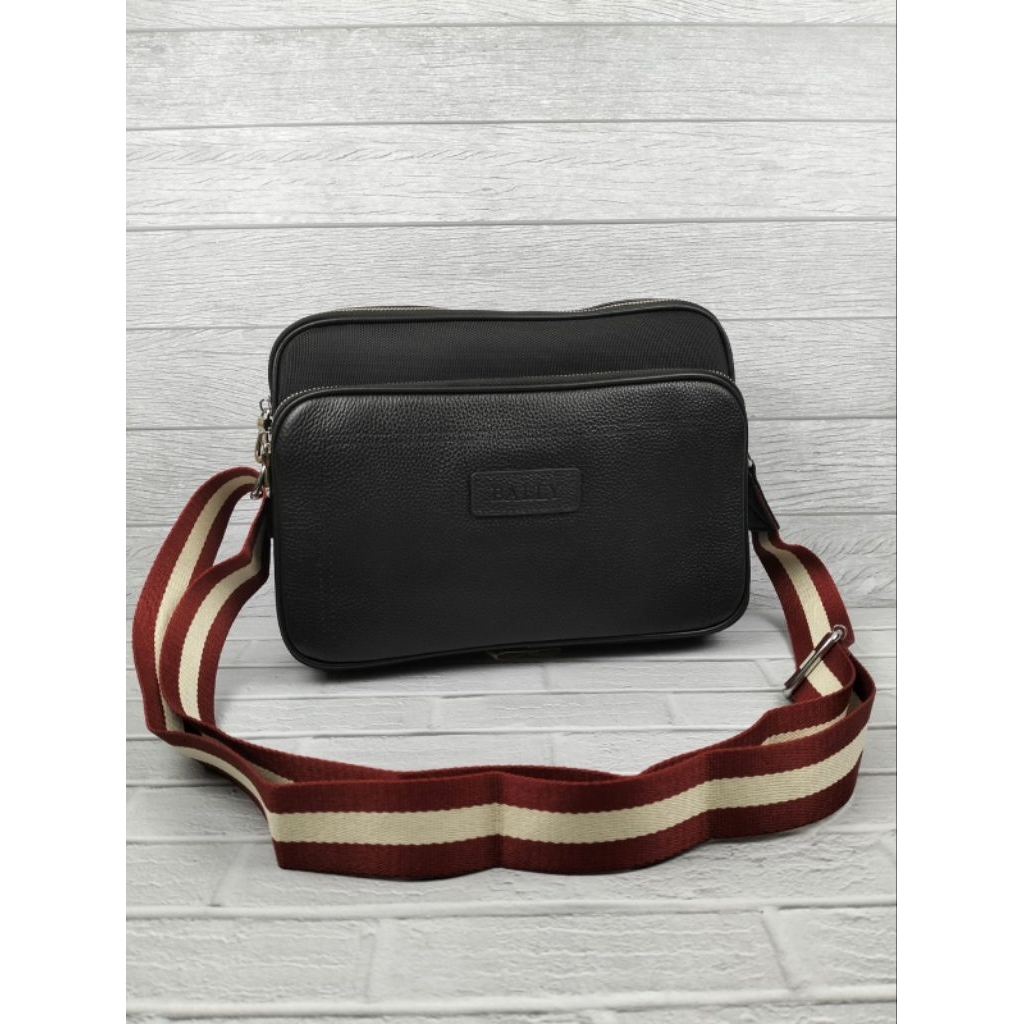 Tas selempang bally messenger tas ipad