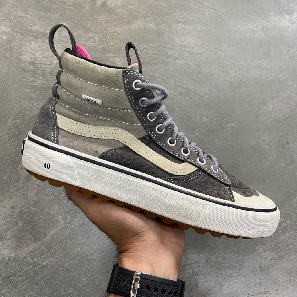 [Size 40] Vans SK8-HI Mte 2.0 Dx Gray/True White Second Original Kondisi Mulus Nominus. Harga Baruny