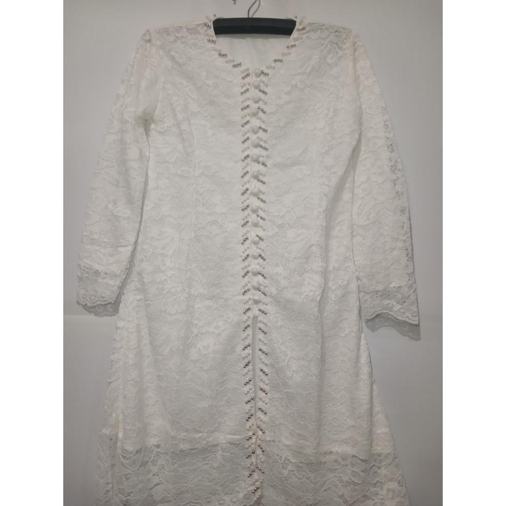kebaya Tunik brukat putih / kebaya wisuda / kebaya lamaran
