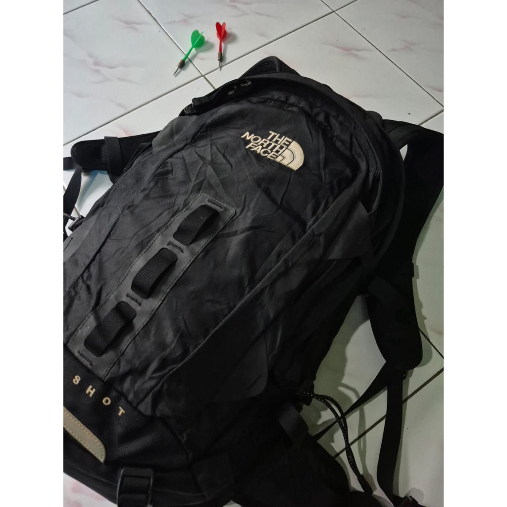Daypack ransel tnf hotshot ori