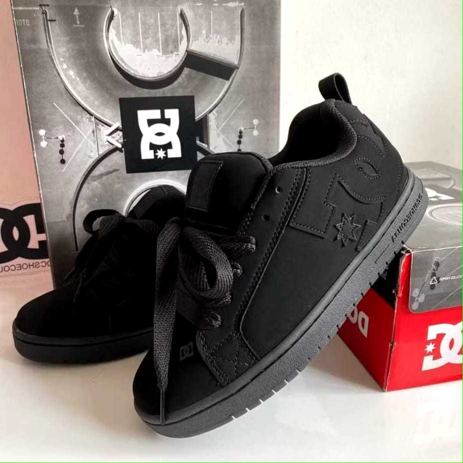 Sepatu Skate DC Court Full Black Murah Pria Wanita