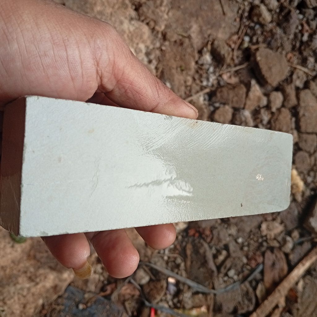 batu asa pisau pahat ukir