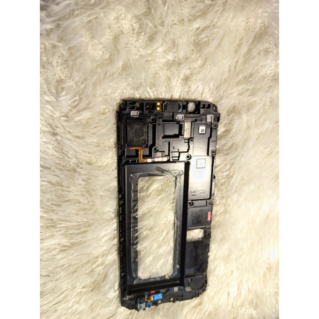 Frame dudukan Lcd samsung J600G ( Copotan )