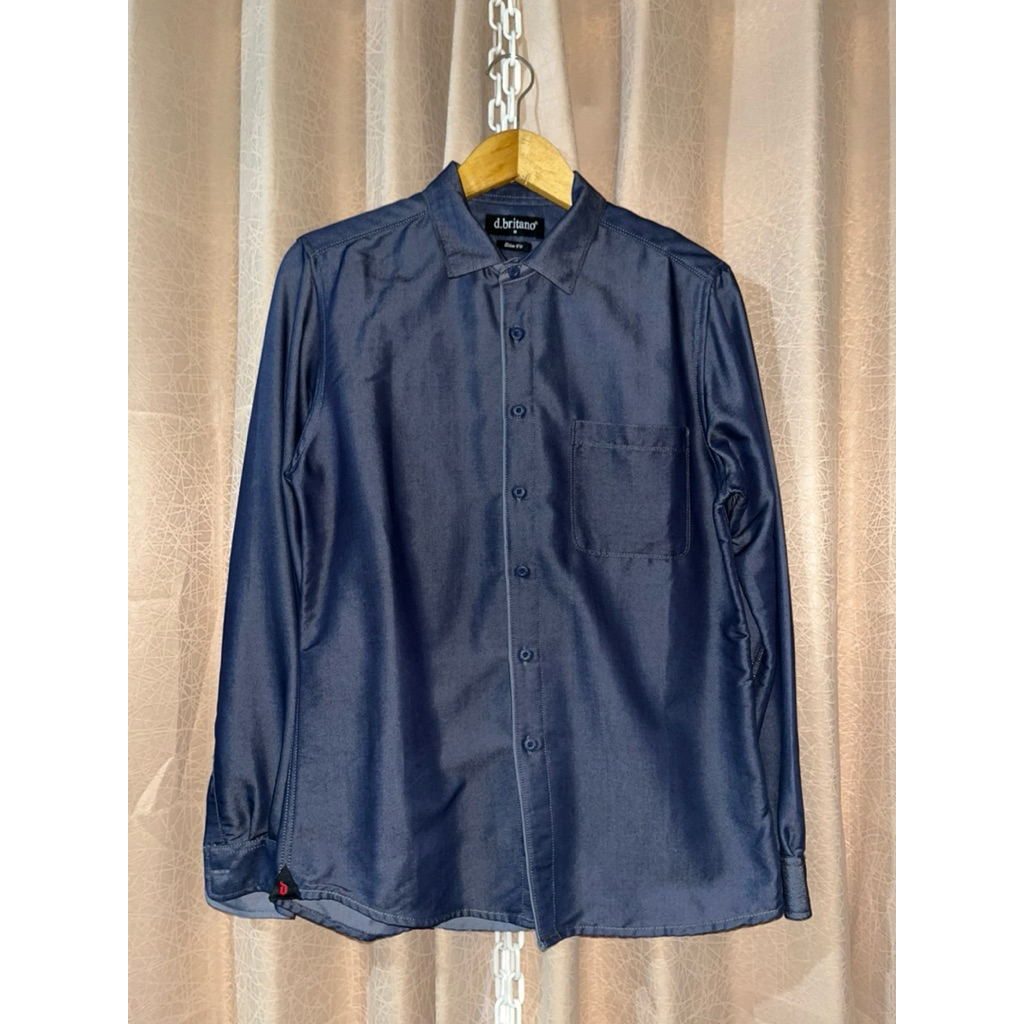 D’britano kemeja slimfit pria like new