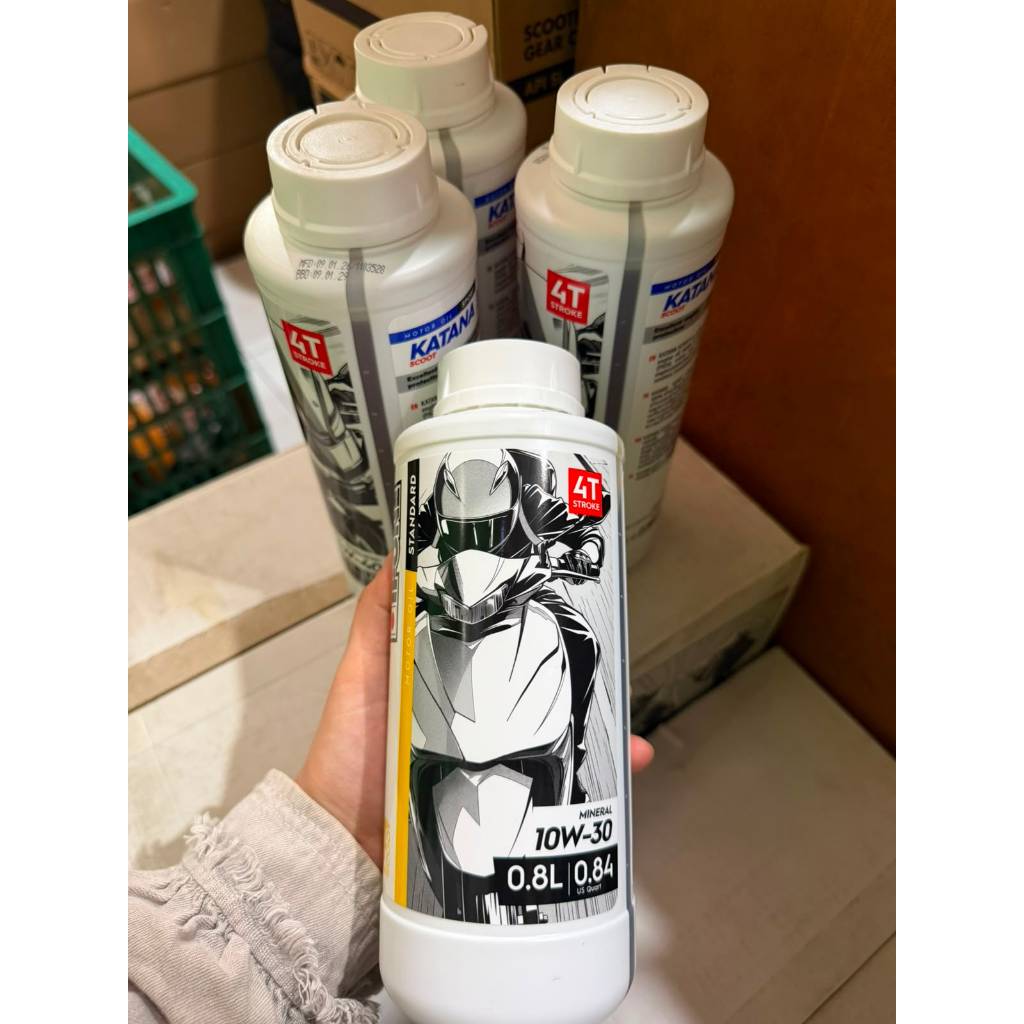 (Ipone) Ipone M4 Scooter 10W 30 0,8 Oli Mesin Motor Matic Ipone SAE 10W 30 Universal Semua Motor Mat