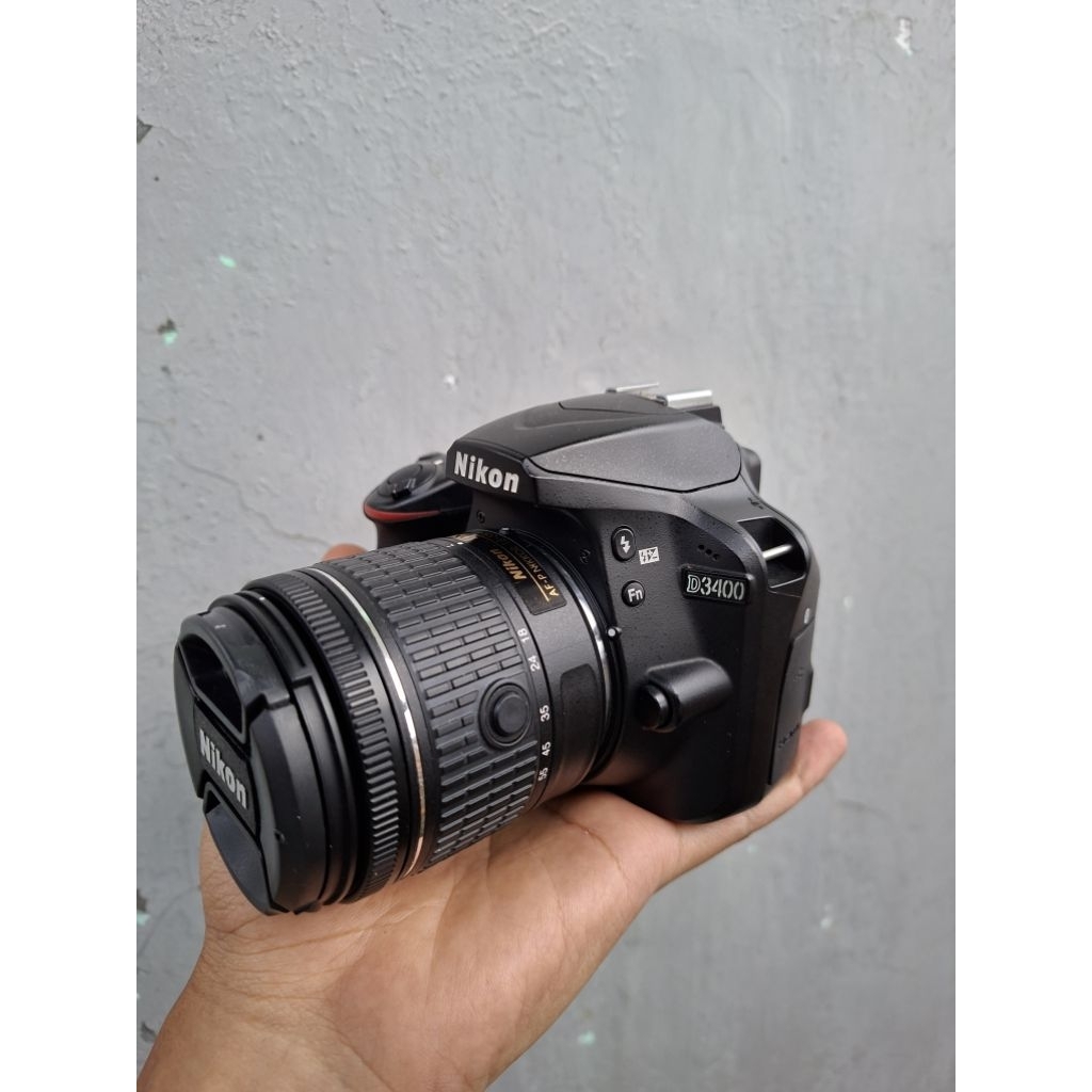 Nikon d3400 lensa 18-55mm vr afp mulus