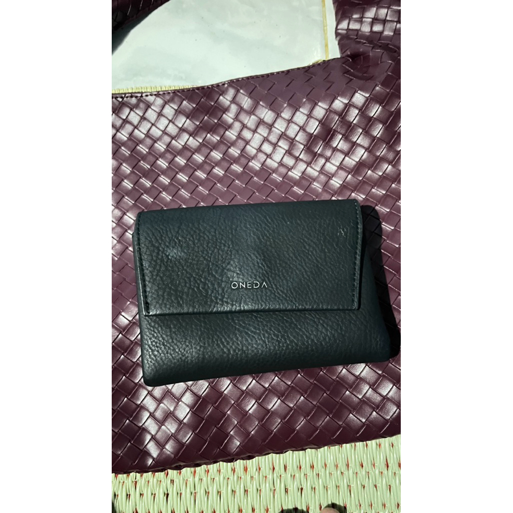 Preloved Dompet ONEDA