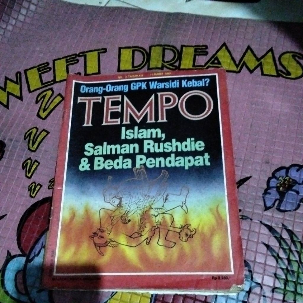 MAJALAH TEMPO,ISLAM,SALMAN RUSHDIE & BEDA PENDAPAT