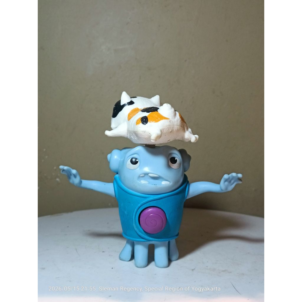 Action figure Oh & Pig Home 2015 Happy Meal McD McDonald's koleksi jadul
