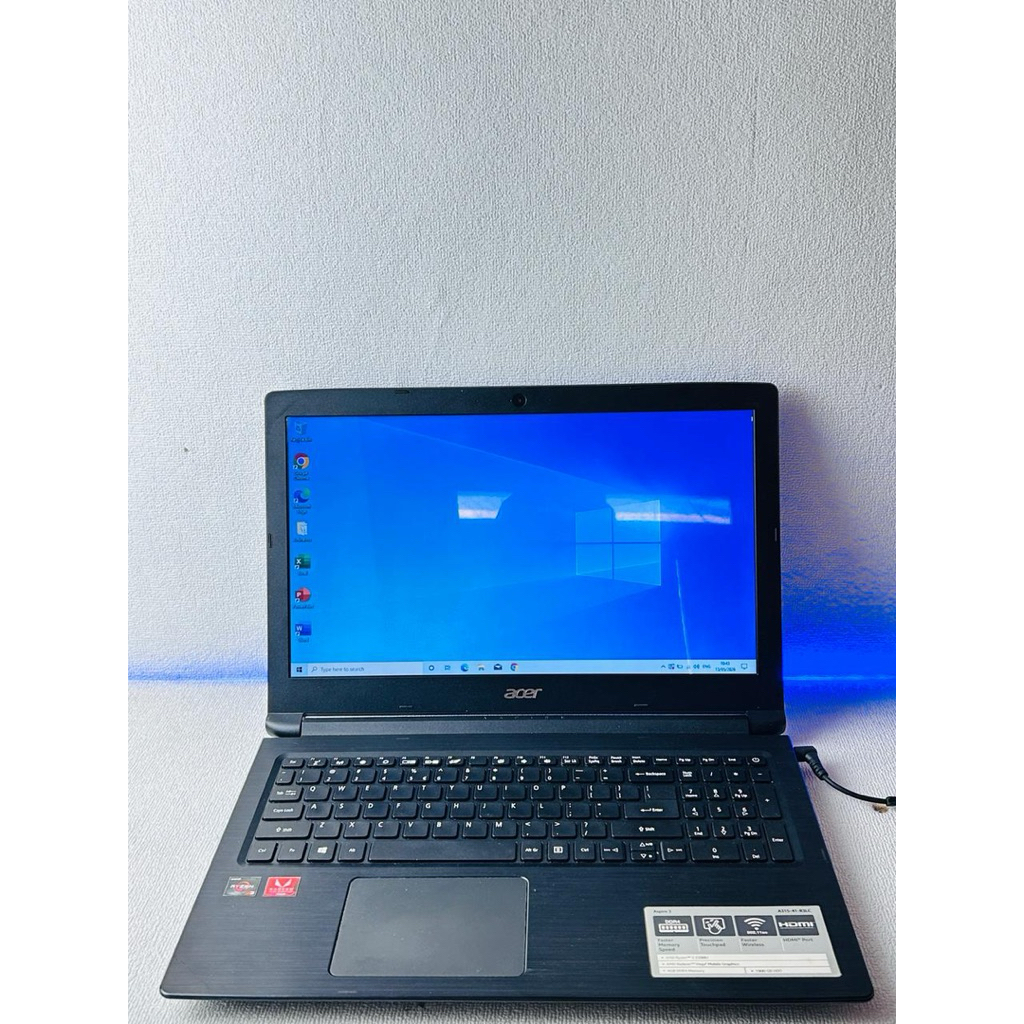 Acer Aspire 3 Amd Ryzen 3 2200U 8/256GB