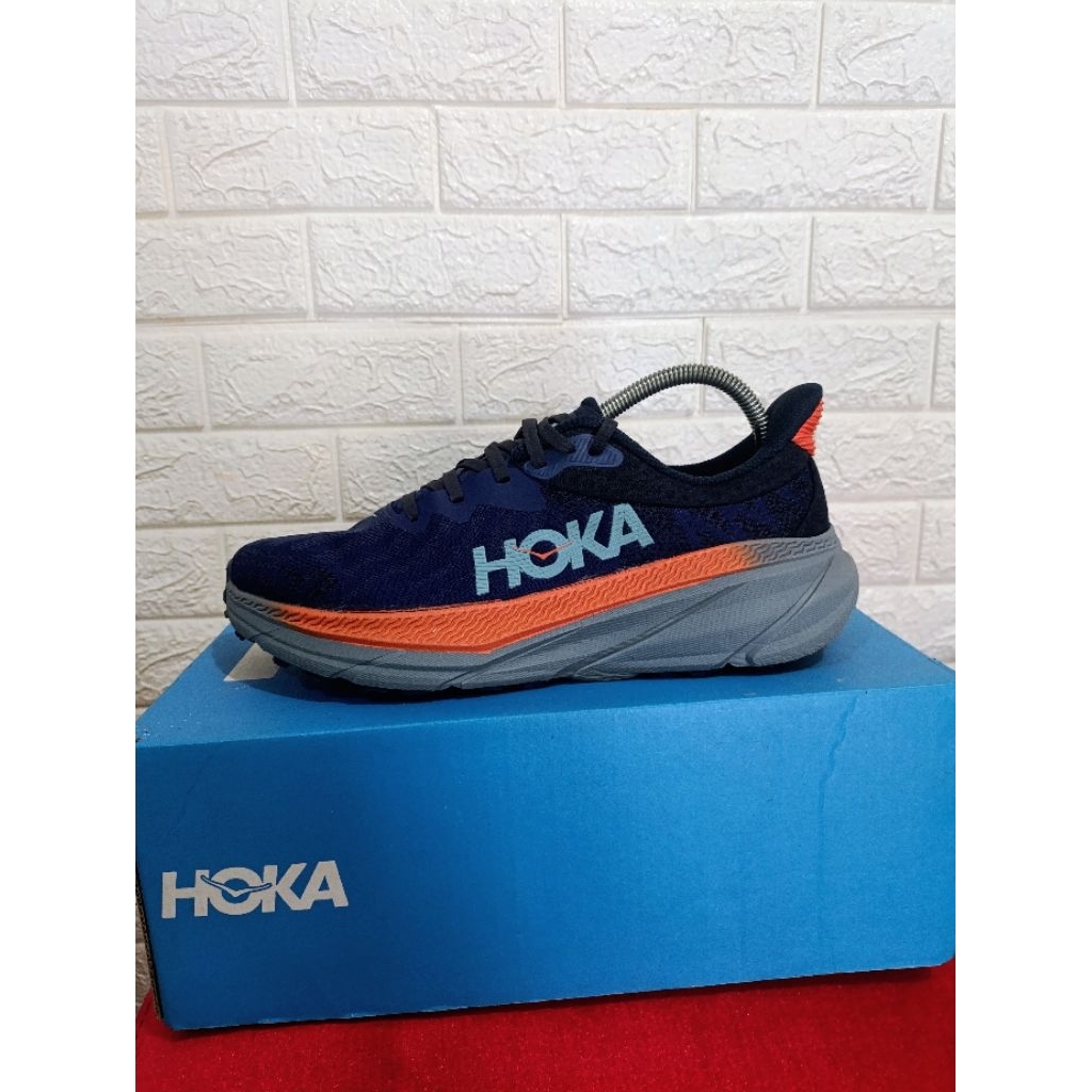 Sepatu sneaker running basket second seken branded Hoka