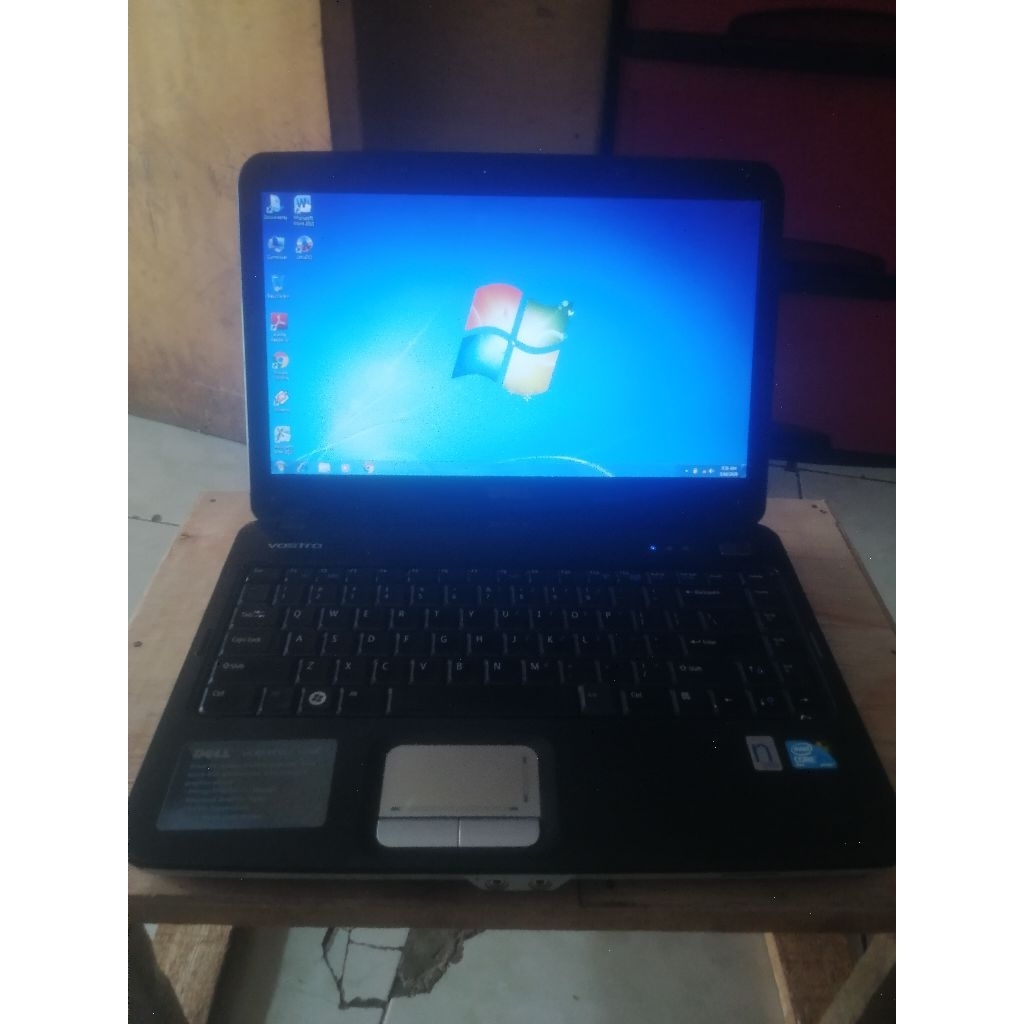 Jual Laptop Dell vostro1088 bekas normal siap pakai