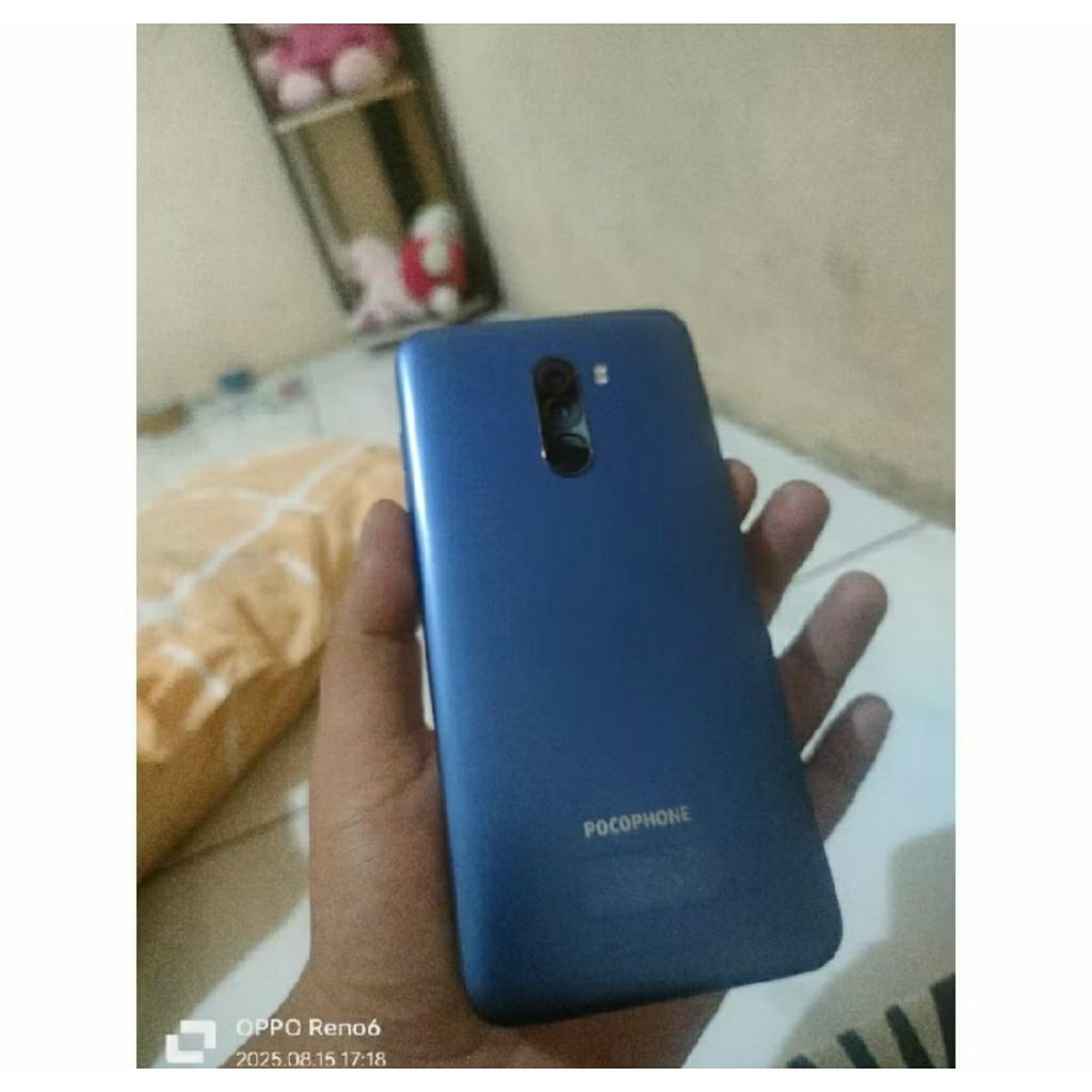 POCOPHONE F1 RAM 6/64 MINUS BACA DESKRIPSI