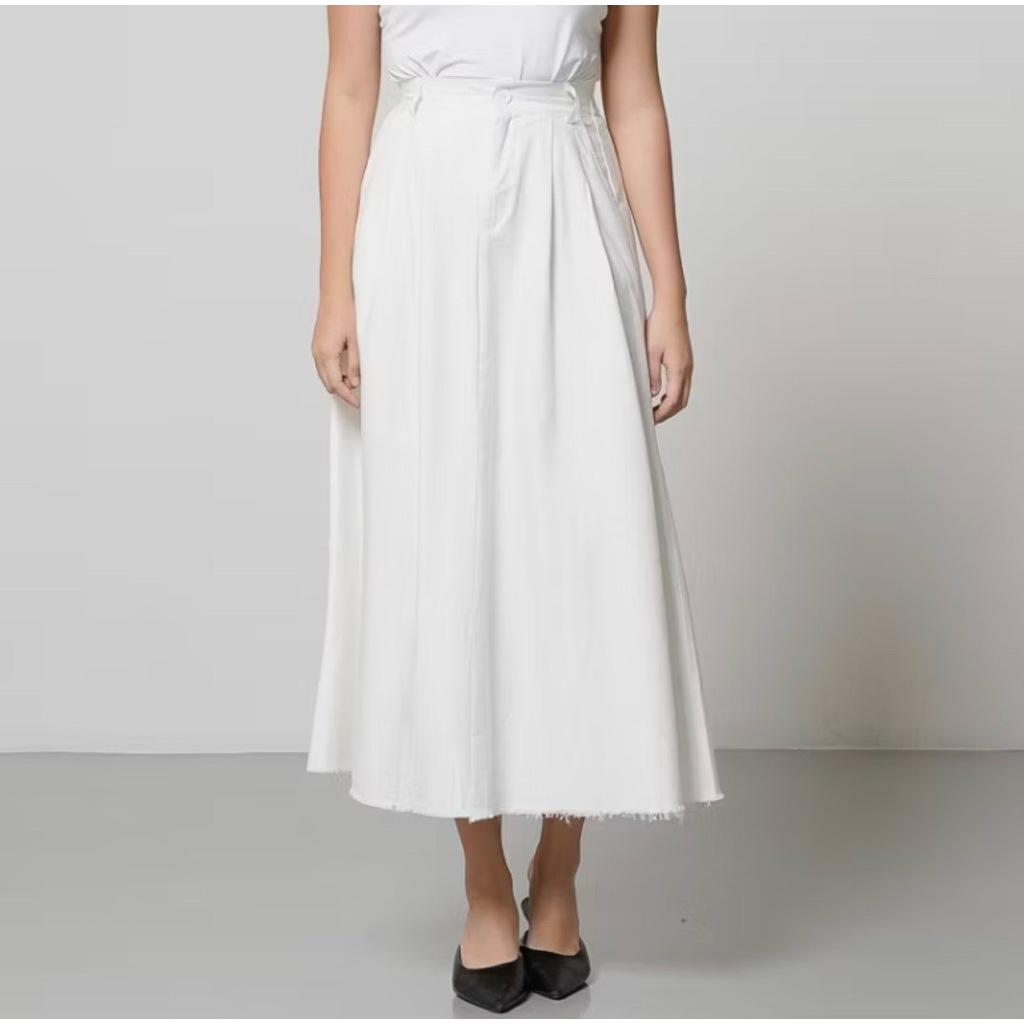 (New) This Is April Rok Maxi Pevita Skirt White