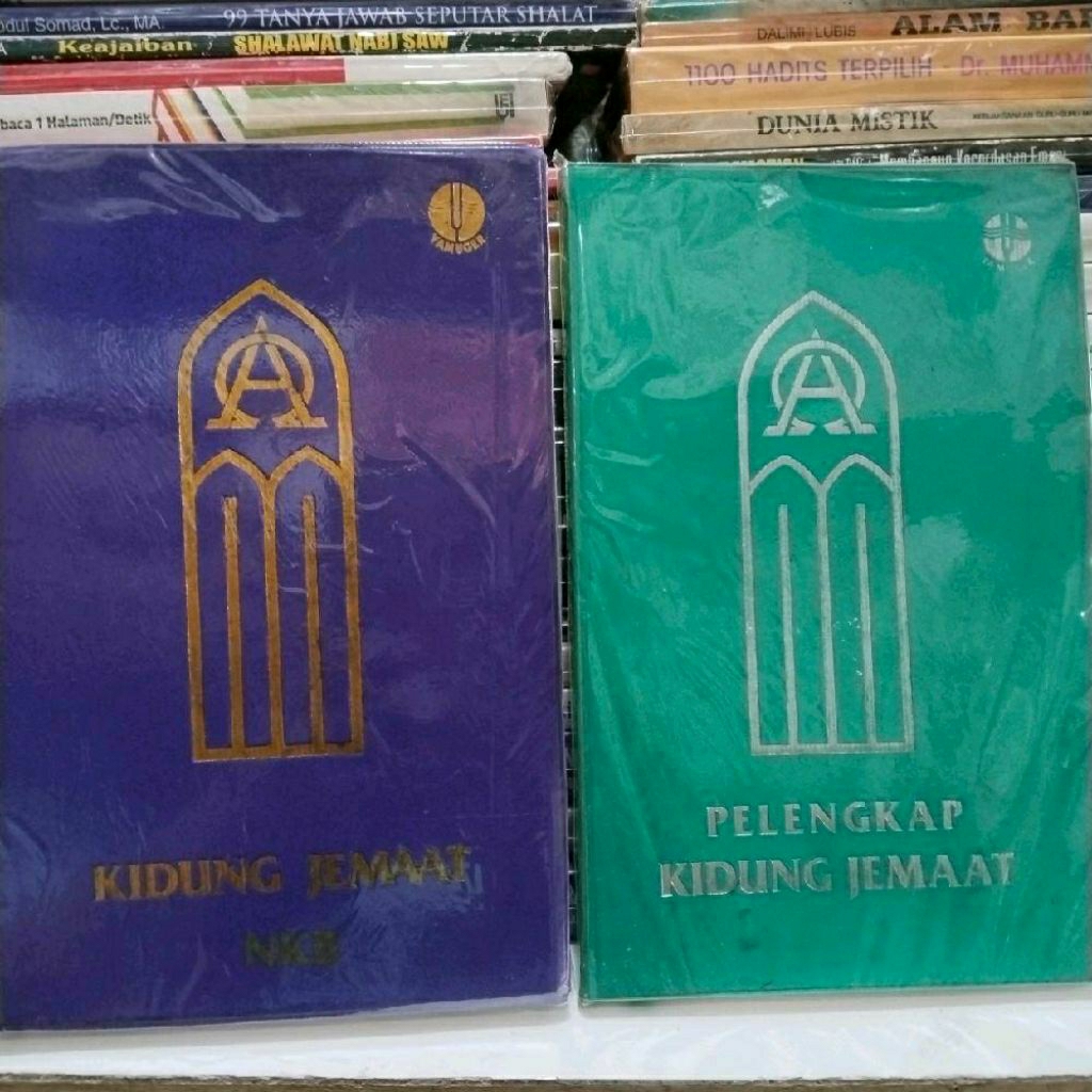 buku pelengkap kidung jemaat dan kidung jemaat NKB