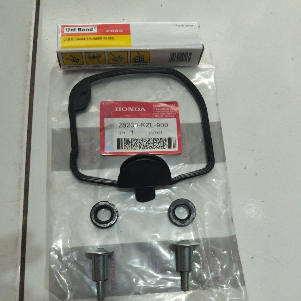paket karet seal head + seal baut+baut head beat injeksi 2012 bonus lem paking