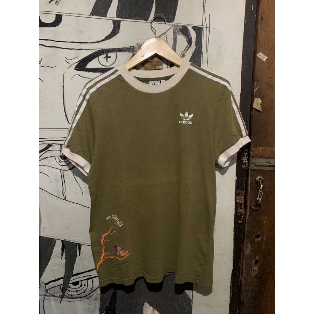 kaos ringer tee