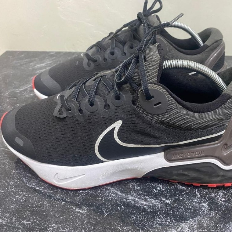 Sepatu Nike Renew Run 3 hitam second original