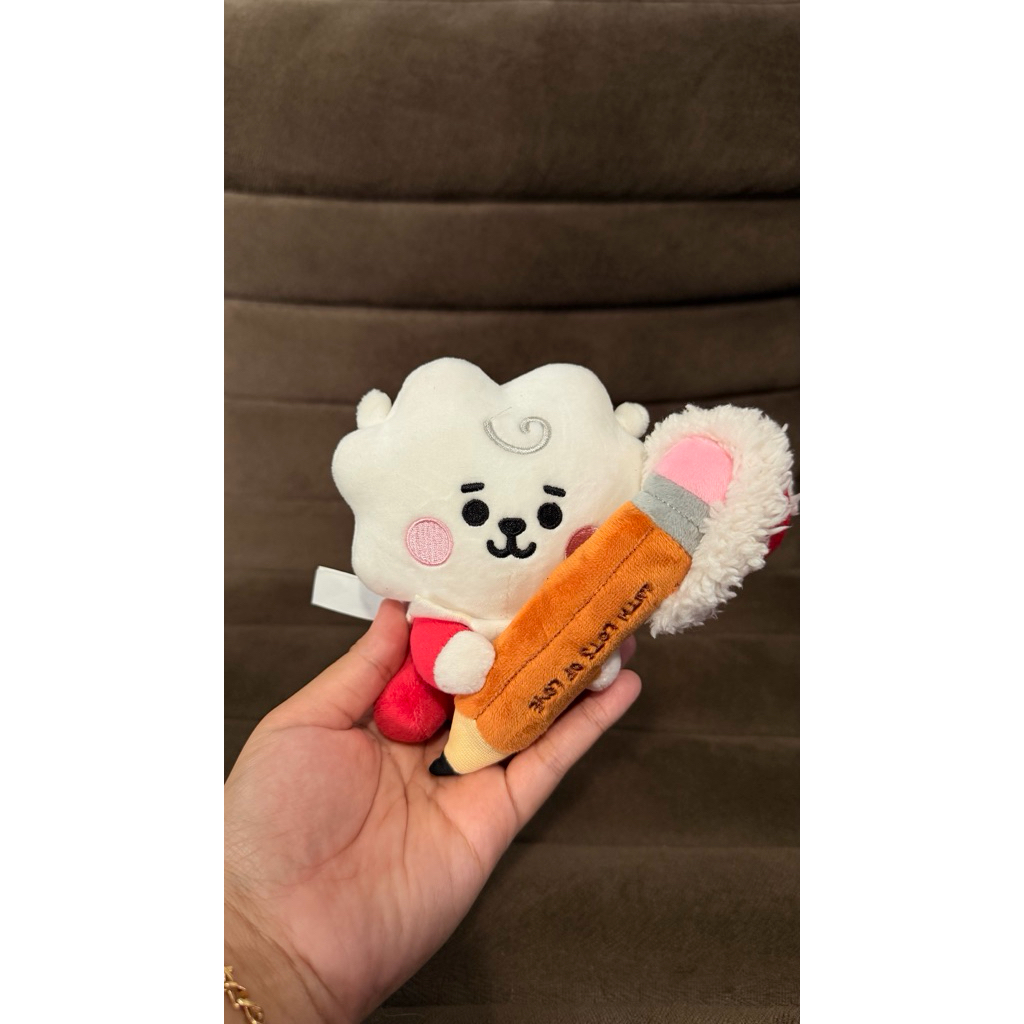 Boneka kado/koleksi BTS RJ baby holiday BT21 original