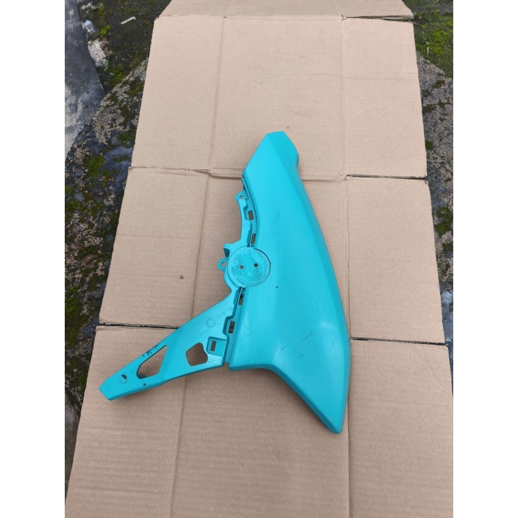 Sayap Depan Kanan Mio Gear 125 Original Second
