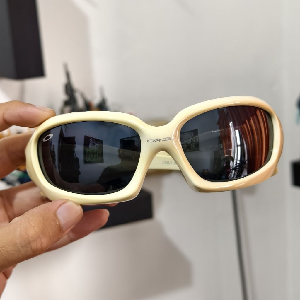 Kacamata Oakley Y2k Monster dog