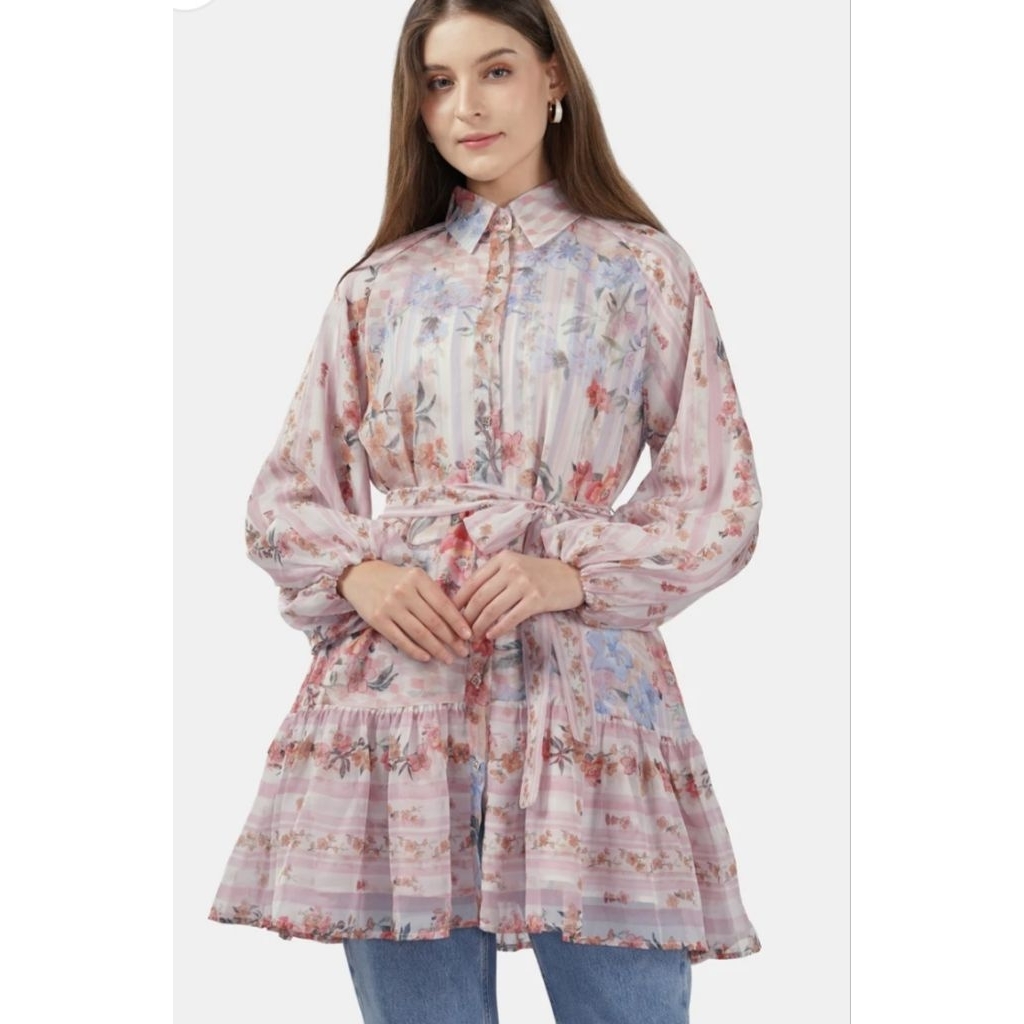 Benang Jarum Fiori Ruffle Shirt Blush