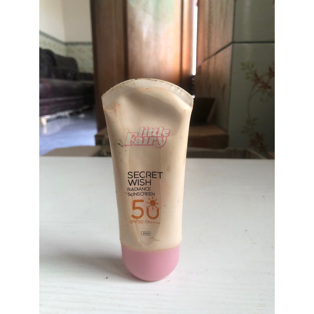 (Kemasan Reject) Little Fairy Secret Wish Radiance Sunscreen SPF 50 PA++++