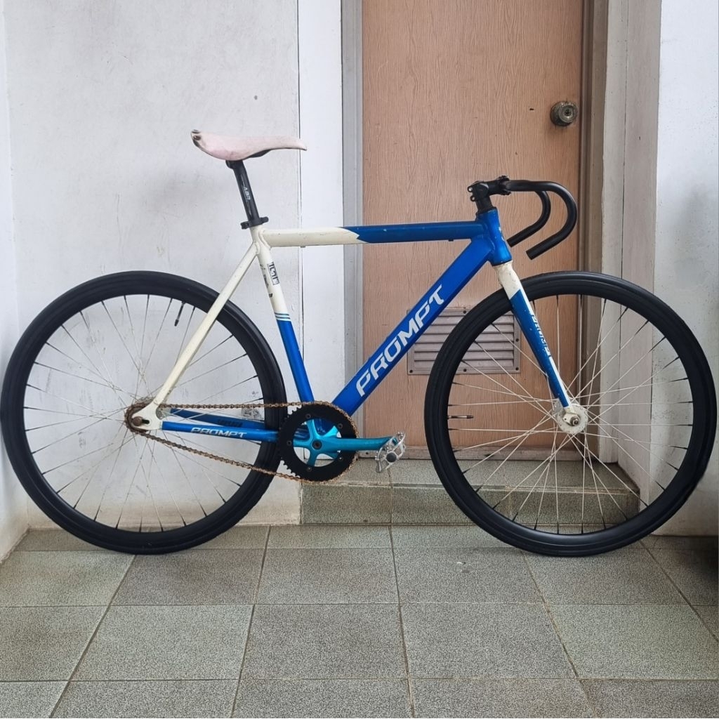 fullbike fixie prompt. sz 52 alloy. doltrap. second