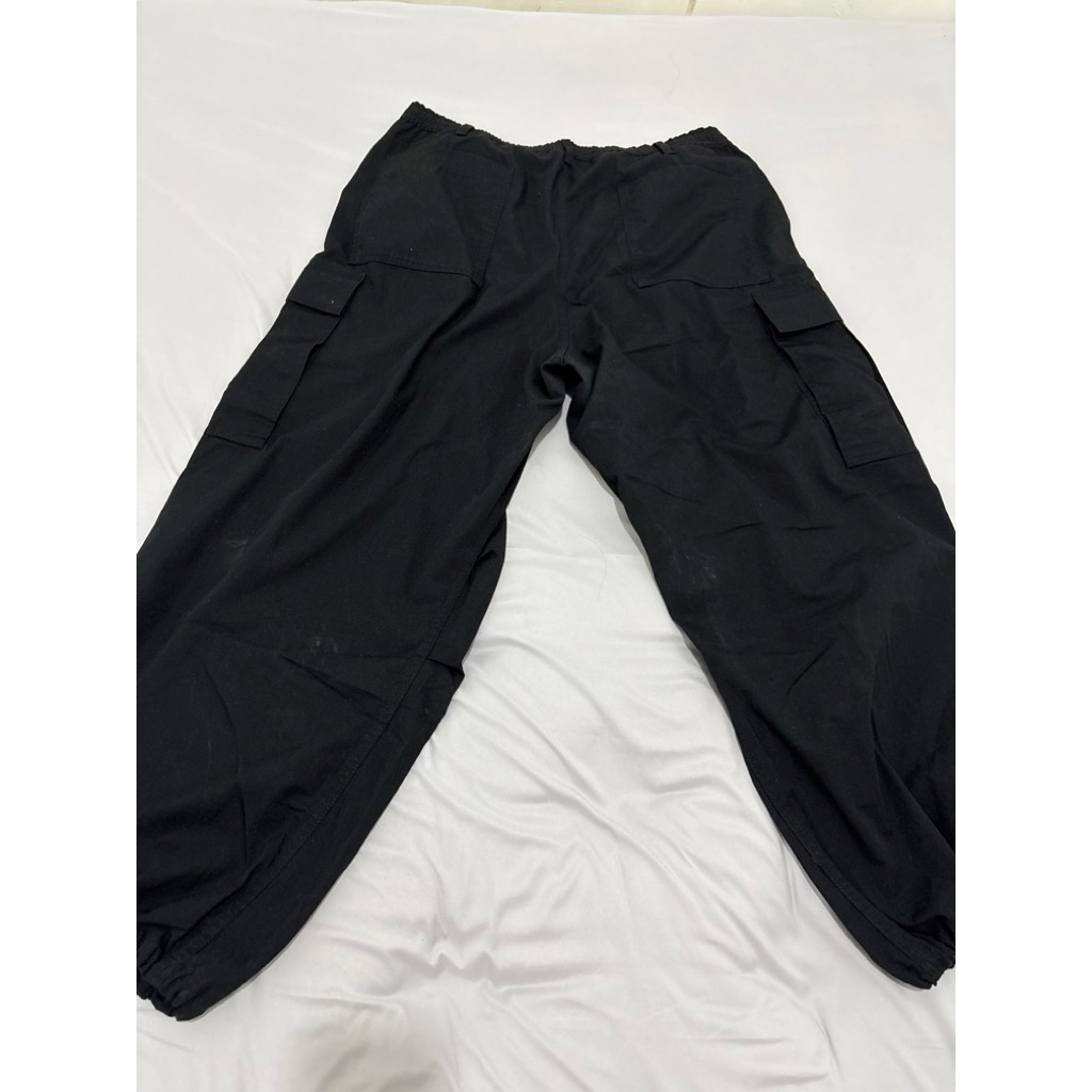 [preloved] GU Cargo Pants | black
