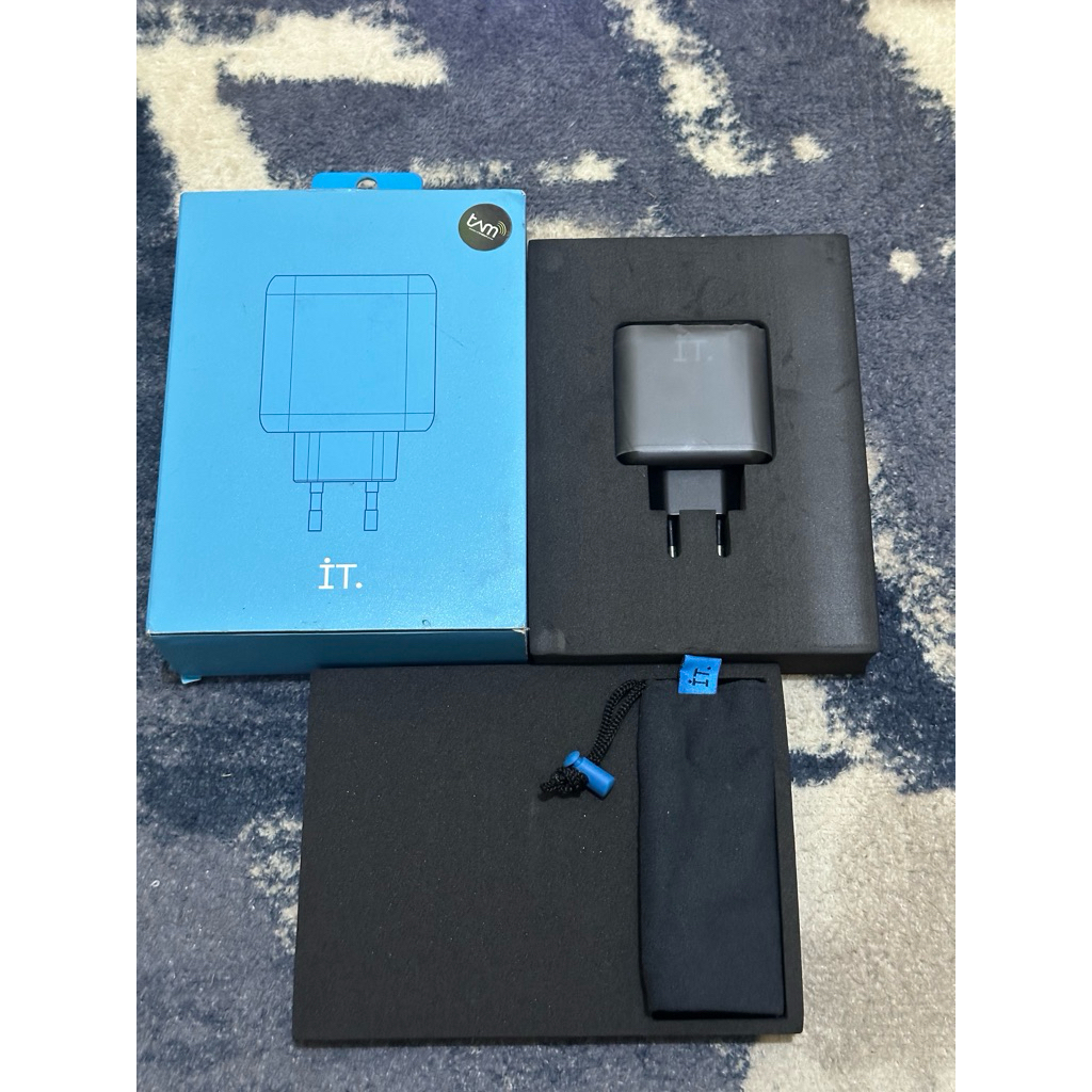 Plug IT 65W PD PPS Charger 3 Port (2 Type-C + 1 USB) – Fast Charging Adaptor Cas Cepat