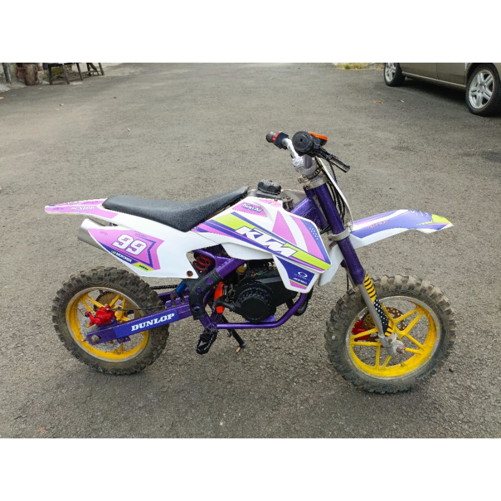 Motor trail mini 2 tak 50 cc