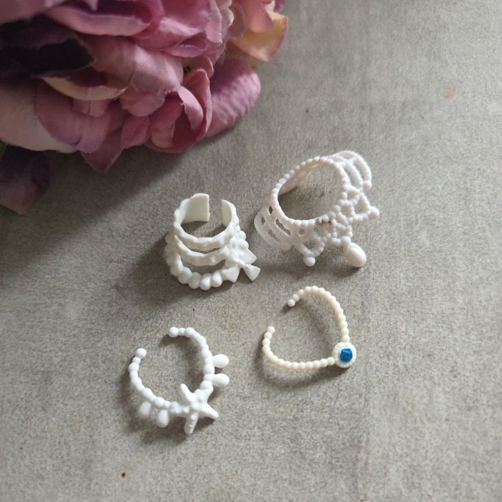 Kalung Boneka Barbie White Mattel