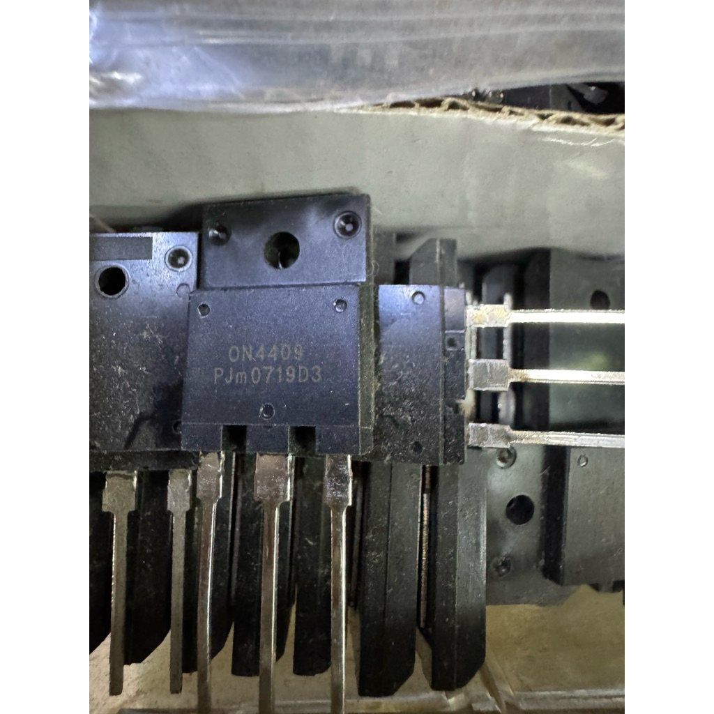 TRANSISTOR ON4409 ON 4409