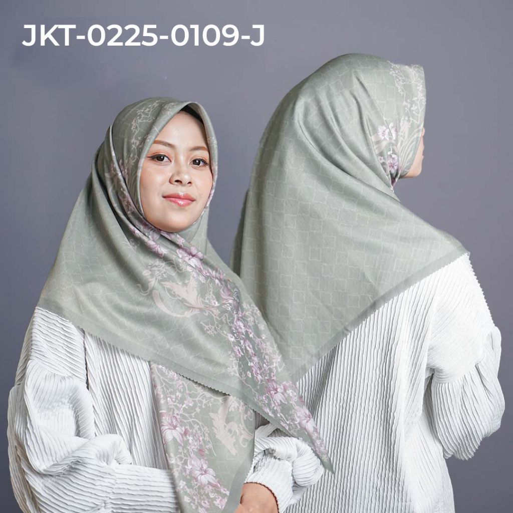 hijab segi empat motif exclusive hijau bunga