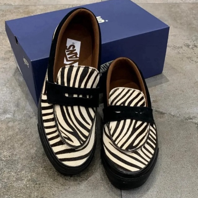 Vans Premium Loafers 53 Pony Hair Zebra Original Resmi