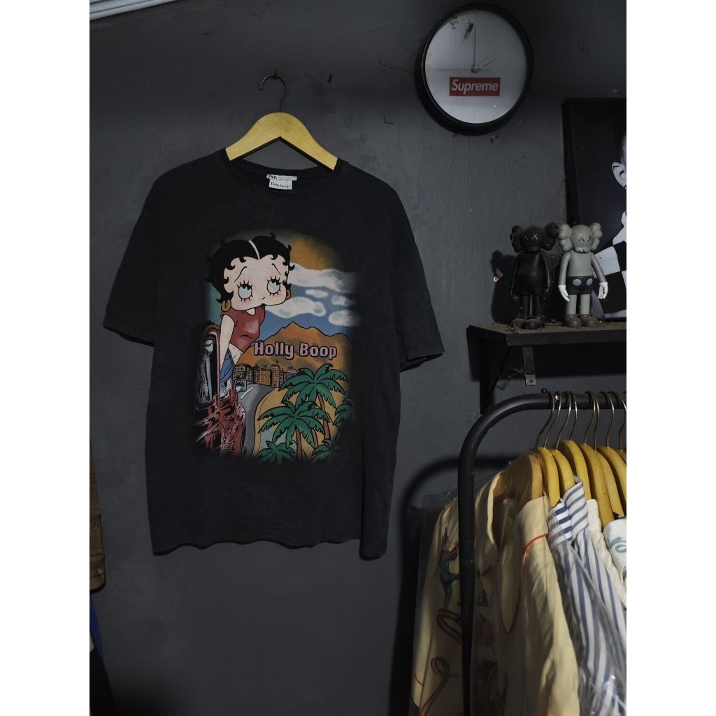 Kaos Zara x Betty Boop Washed Vintage