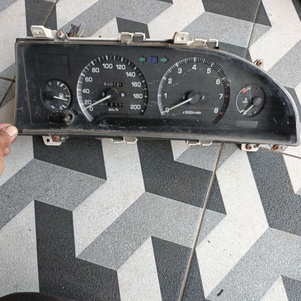 speedometer toyota corolla twincam