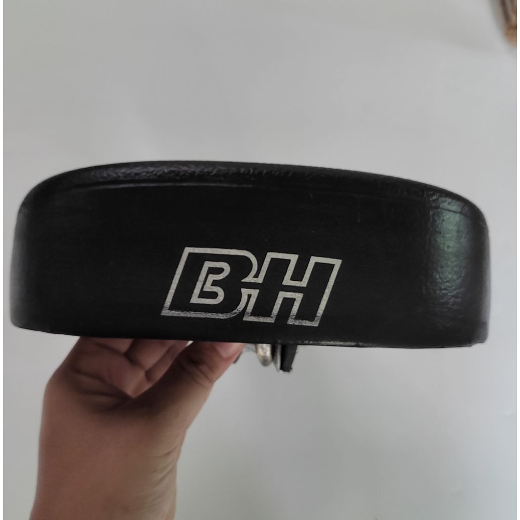 SADEL VINTAGE MERK BH NOS