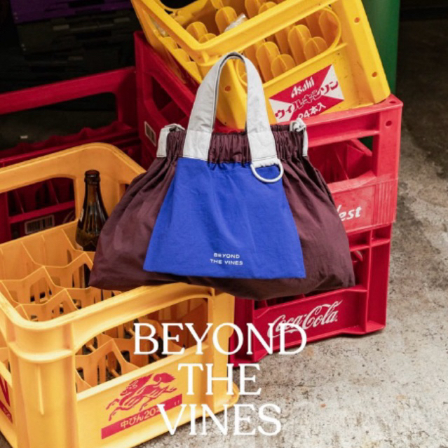 [NEW] Beyond The Vines Colourblock M Dumpling Bag | Original Beyond The Vines | Beyond The Vines Dum