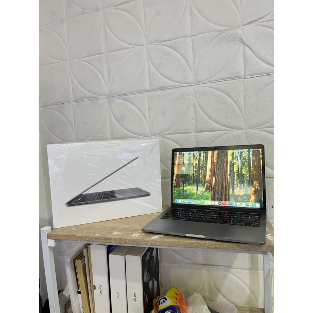 MACBOOK PRO 2020 CORE I5 TOUCHBAR 16/512GB