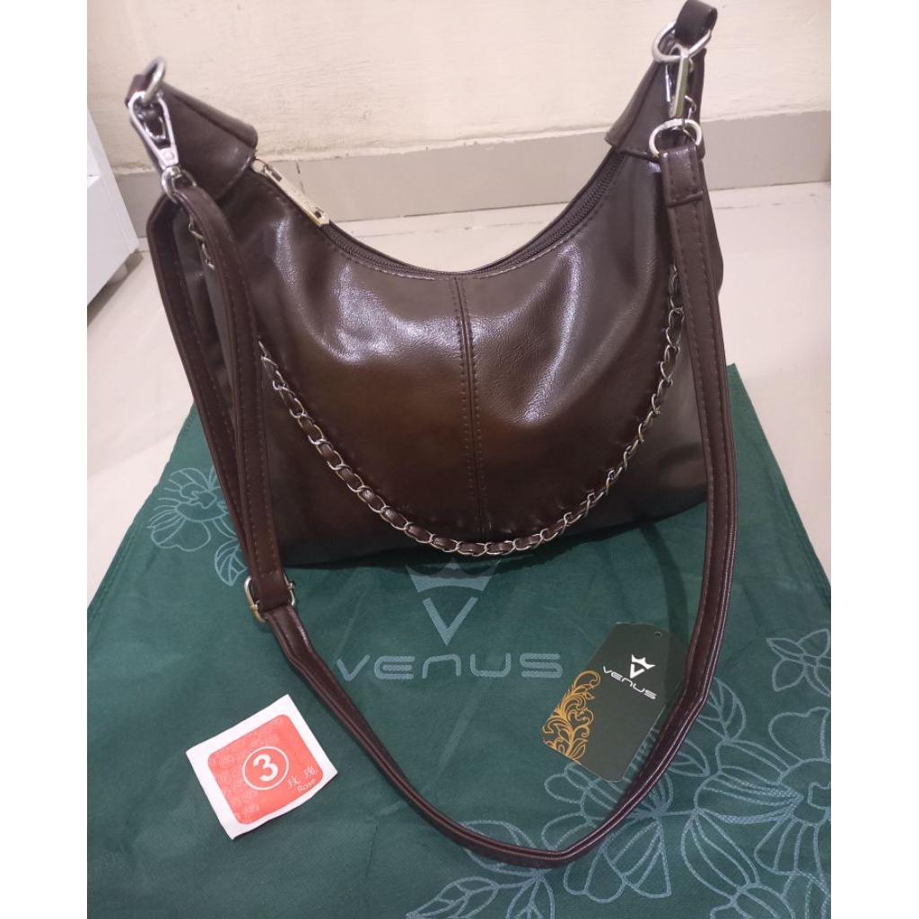 Preloved Shoulder Bag Sling Bag Rantai