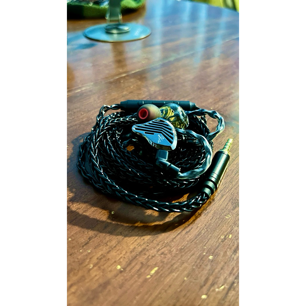 kabel xinhs 8 core black