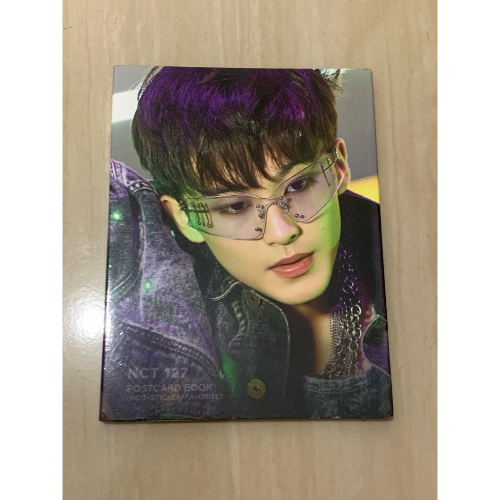 official postcard book NCT 127 versi Mark