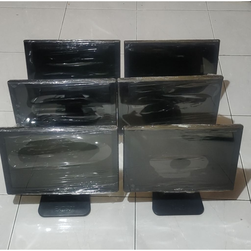 Monitor lcd acer 16 in Second Kondisi normal