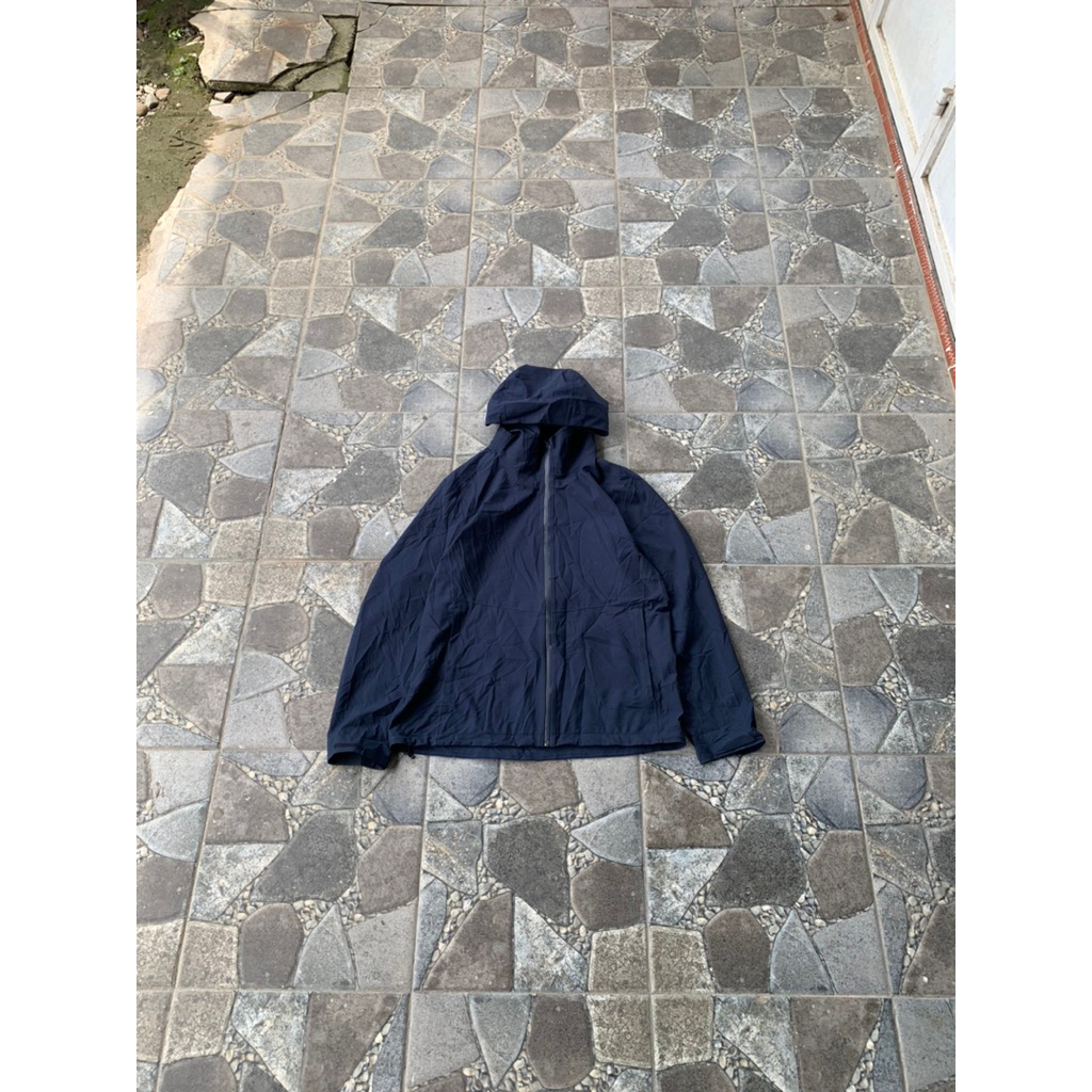 Uniqlo Block Tech