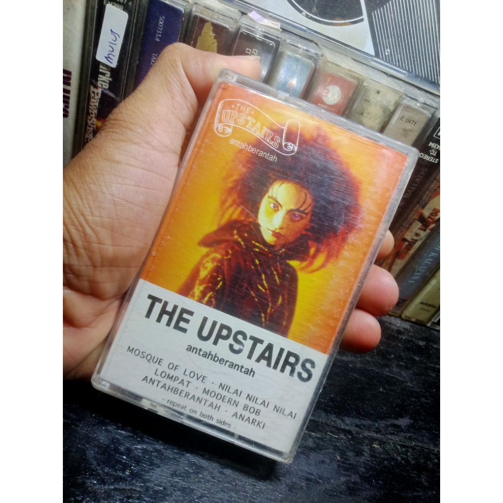Kaset The Upstairs - Antahberantah